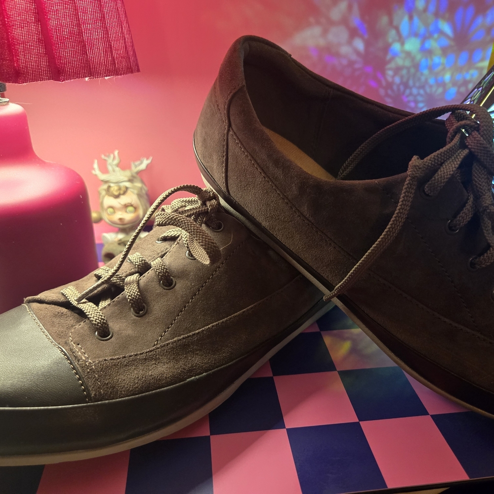 Clarks Brown Suede Flats